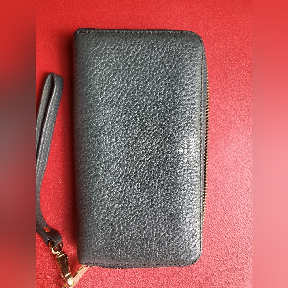Fossil Wristlet Wallet - image 1